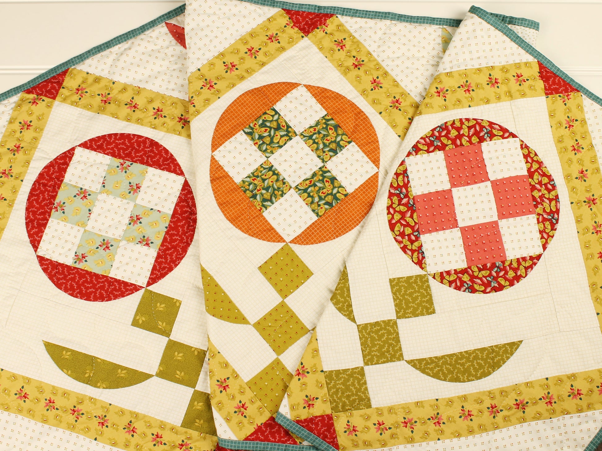 Back & Forth - Butterflies - Rosehip - Licence To Quilt