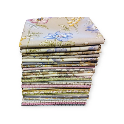 Abloom - Fat Quarter (28) - Licence To Quilt