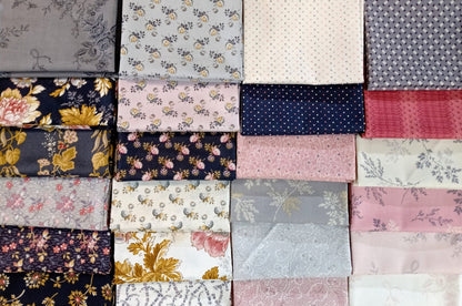 Moonstone - Fat Quarter (24) - Licence To Quilt