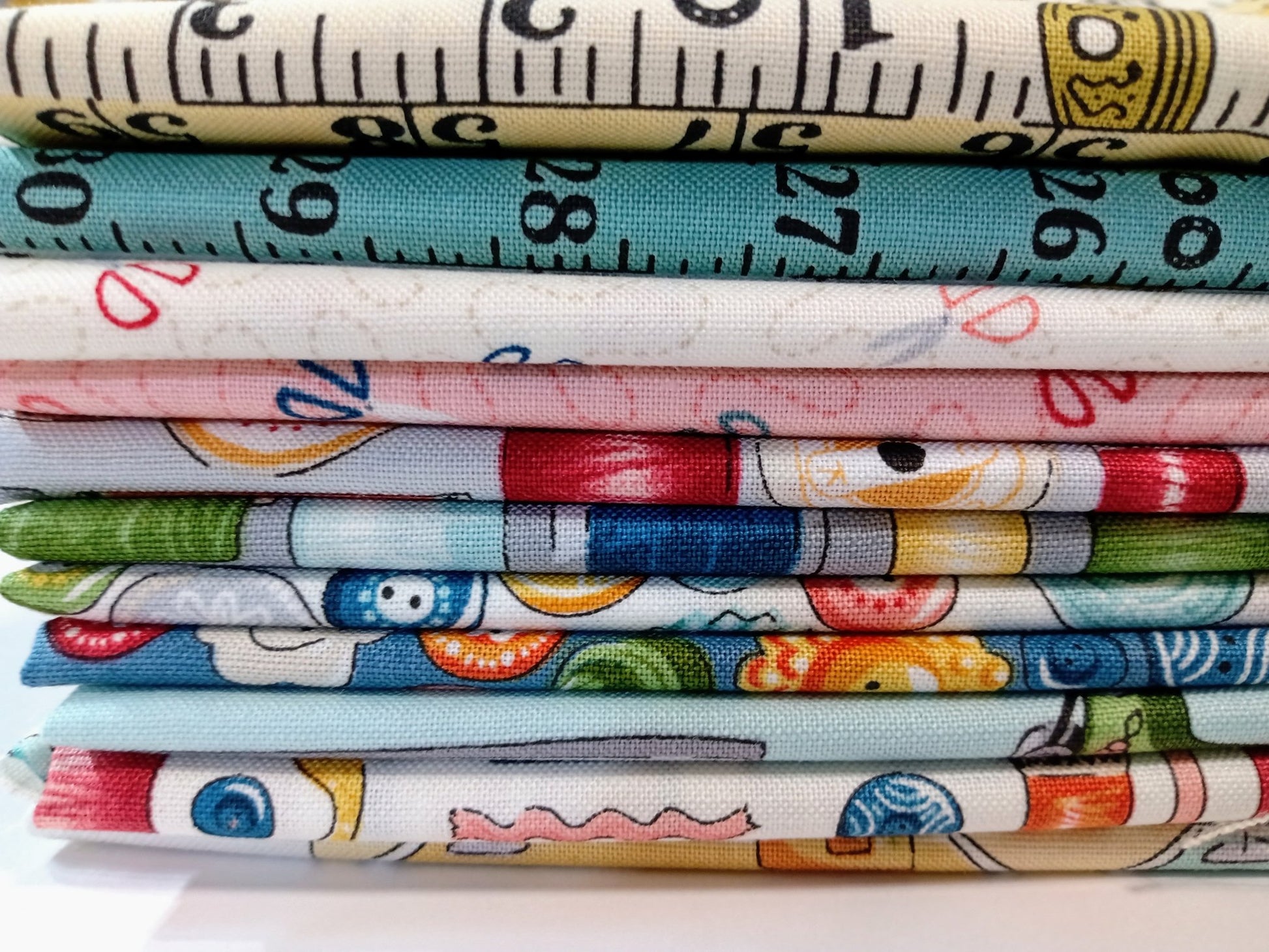 Sewing Room - Fat Quarters (11) - Licence To Quilt