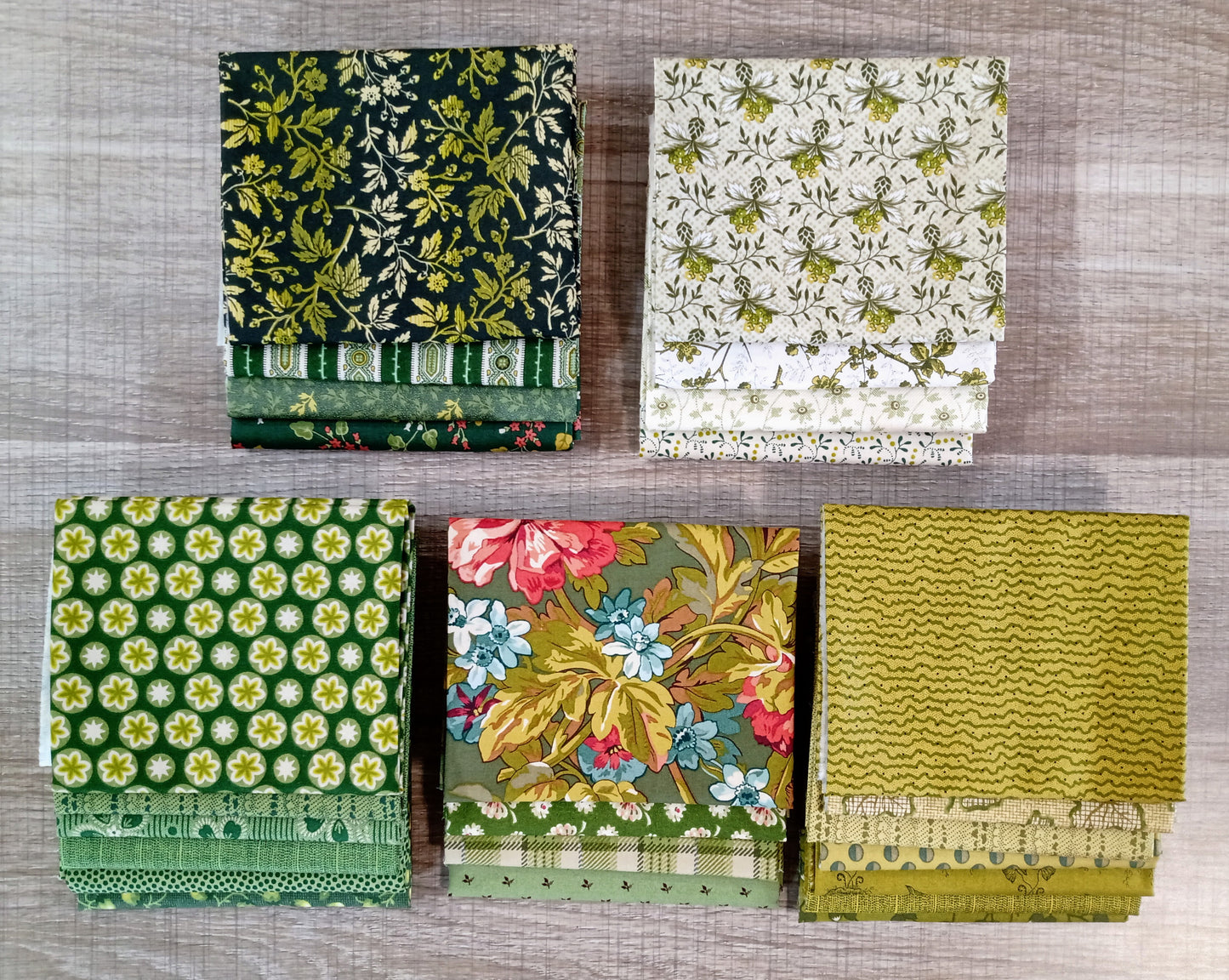 Green Thumb - Fat Quarter (25) - Licence To Quilt